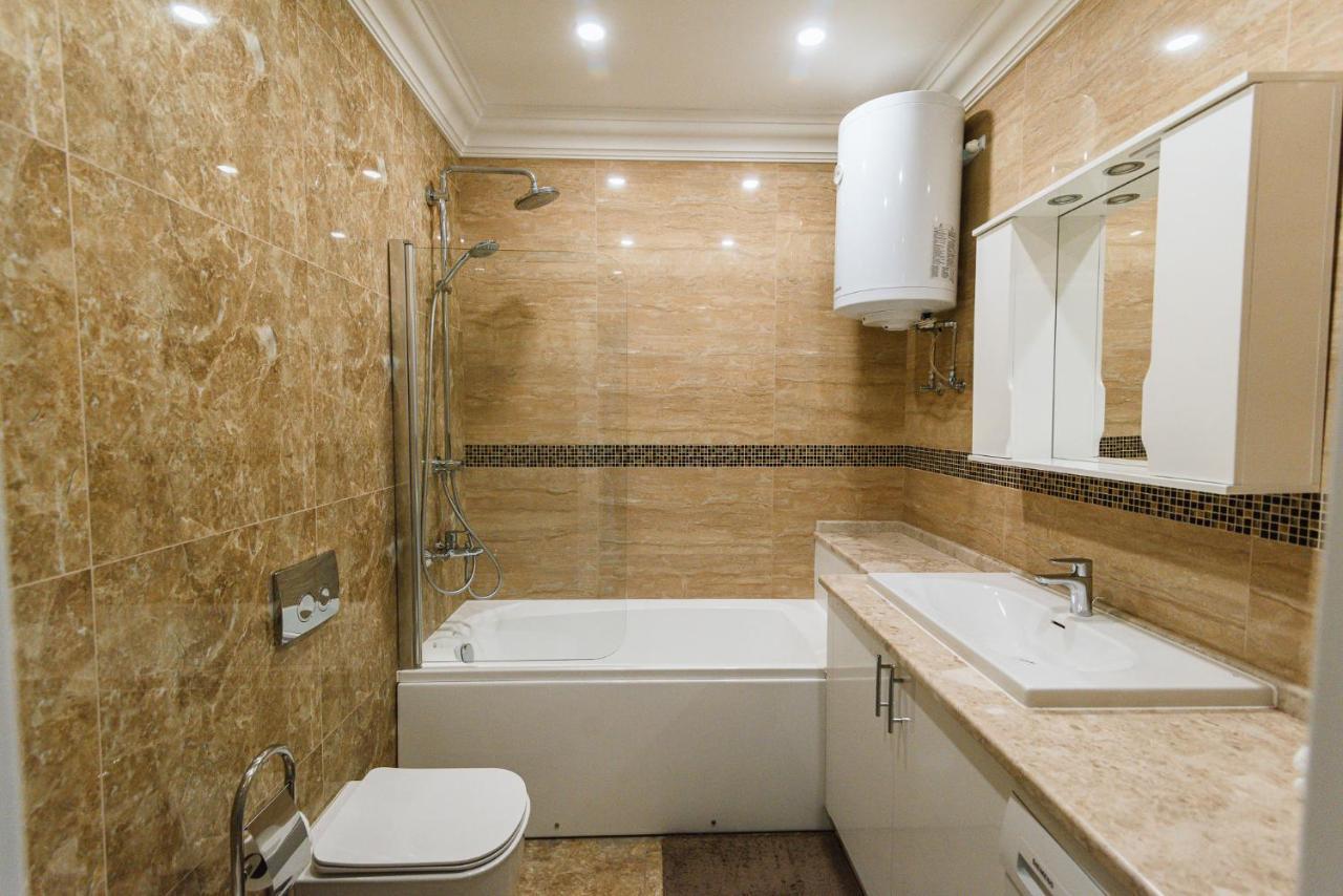 Apartamento Luxury For Business & Pleasure Royal 1 Kiev Exterior foto